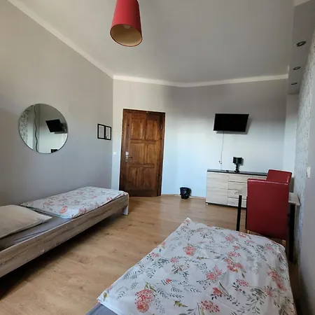 Goscinne Nap בית אירוח קטוביץ