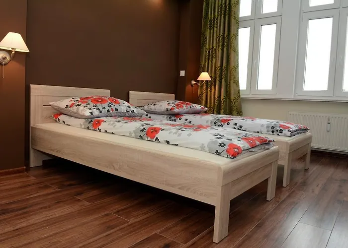 泊克耶格辛尼纳普民宿 *